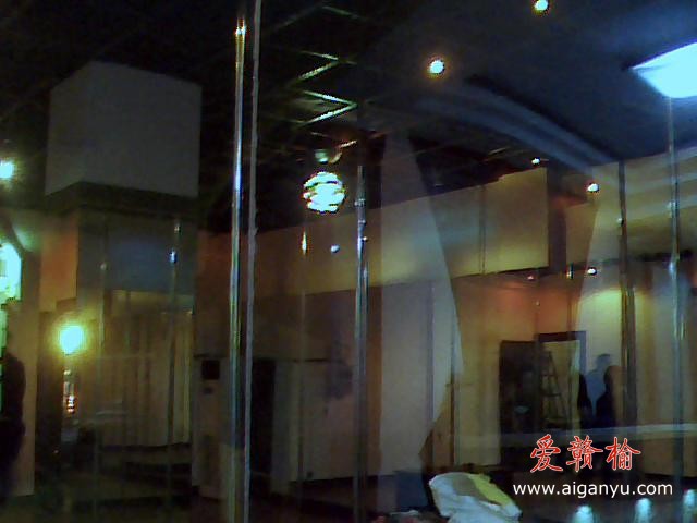 钢管舞蹈室.JPG