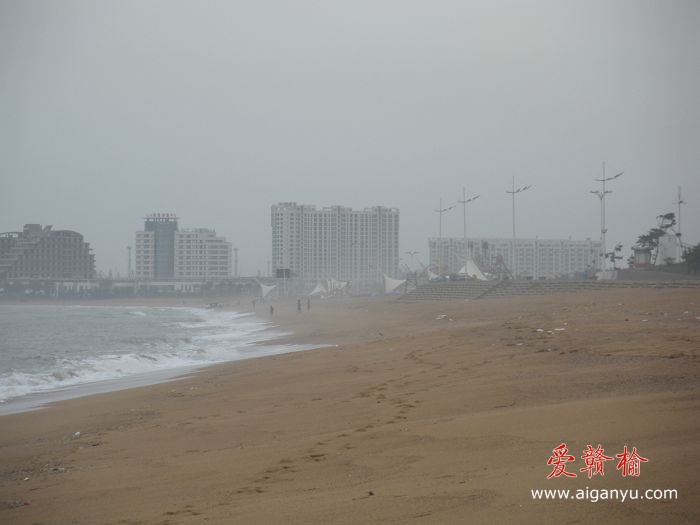 早晨远眺万平口海冰浴场！真朦胧！