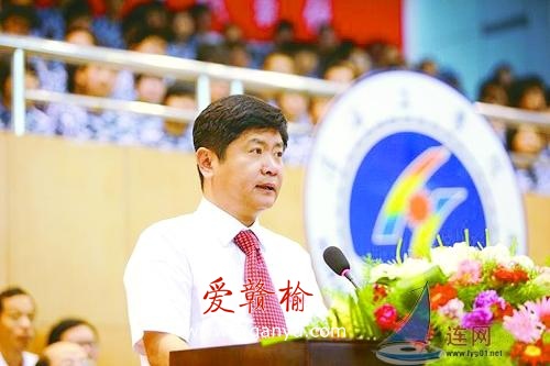 华中有“根叔”连云港有“龙哥”