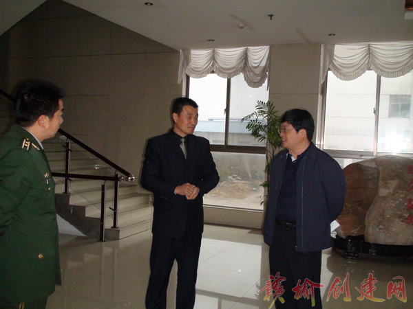 【图】茅中余同志带队检查创建省文明城市现场考察点迎验准备工作