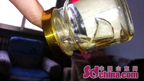 山东福禄堂阿胶里喝出玻璃块 厂家回应称不可能