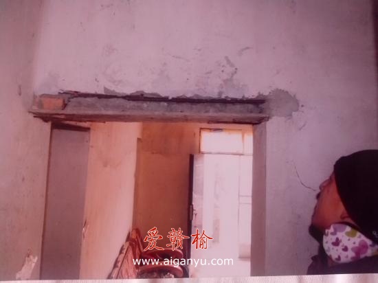 举报徐州丰县顺河镇新农村豆腐渣工程续