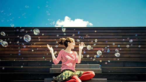 爱自己，就像爱未知的你