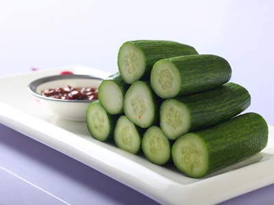健康推荐：黄瓜在夏天的健康吃法！