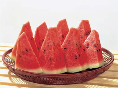 夏季解暑西瓜你会吃吗