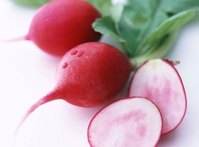 冬春交替，吃萝卜可顺气防感冒