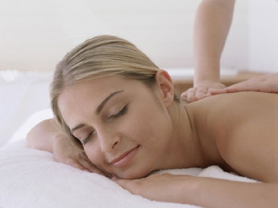 按压三大穴位让你远离亚健康