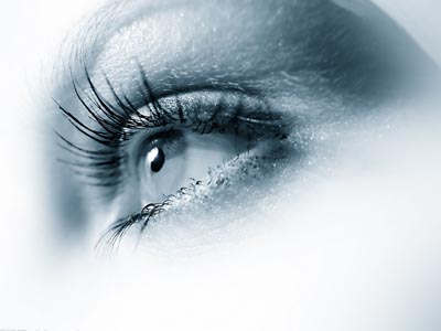 光线太暗极易诱发青光眼