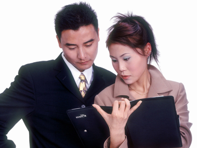 上班族常对电脑谨慎心理早衰