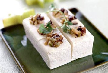 吃豆腐过量当心引发的疾病