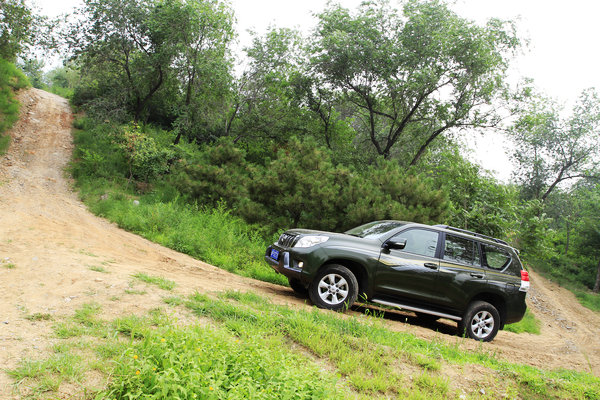 延续经典传奇 秀车试驾一汽丰田普拉多