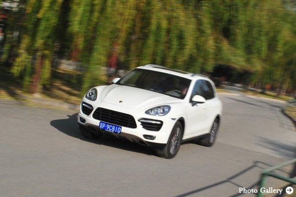保时捷卡宴Cayenne Turbo领衔高性能SUV大军