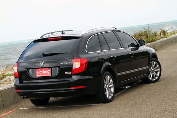 斯柯达速派Superb Combi雍容旅行家