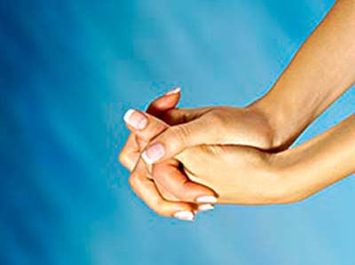 女性八招按摩养肾护脏