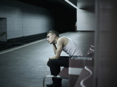 小心暴饮暴食危害男性健康