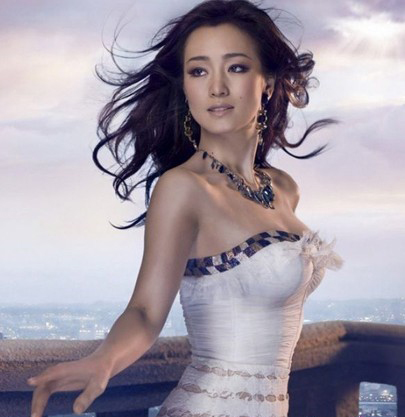 盘点娱乐圈属生肖蛇的女星(多图)