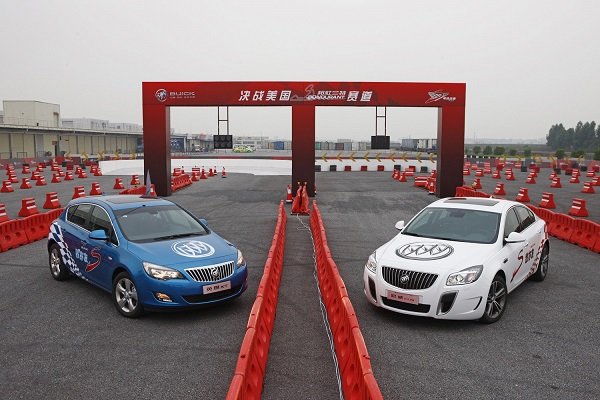 2012别克S弯挑战赛进入半程“加时”