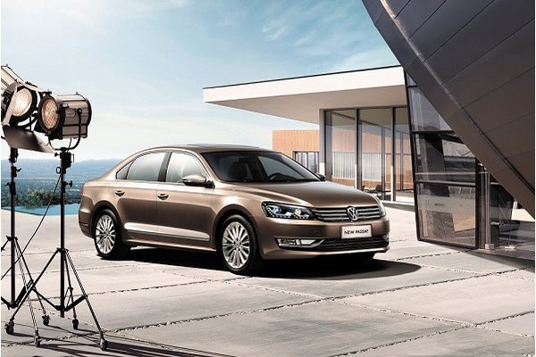 全新帕萨特车主分享“双面生活”