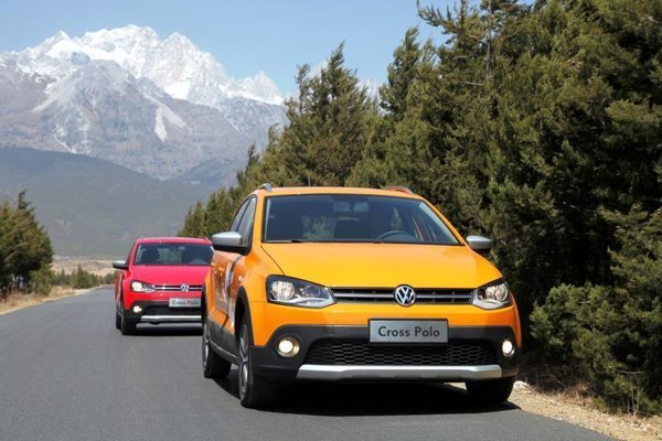 全新Cross Polo担当绿色榜样