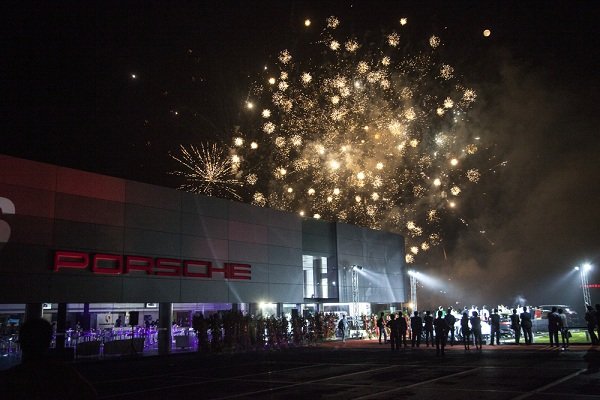 京城第四家保时捷中心盛大开业