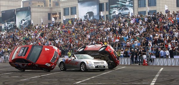 凯迪拉克V Day第二季“征服者归来”