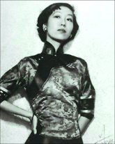 一个穿过民国烟雨的女子