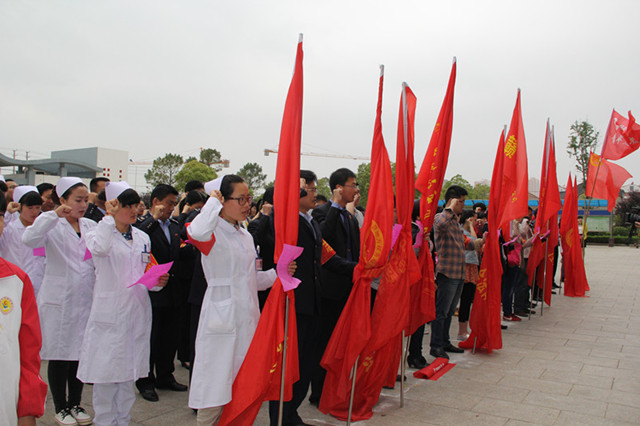 秸秆禁烧志愿者在行动