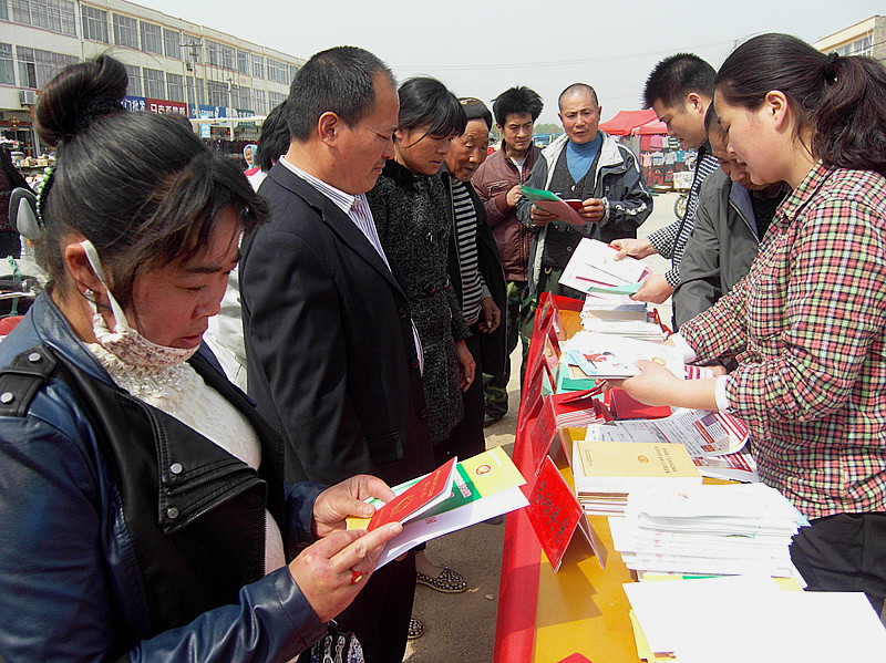 法制宣传活动如火如荼(图文)
