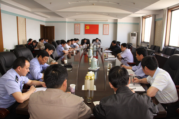 县公安局召开党委扩大会议传达学习县委常委扩大会议精神