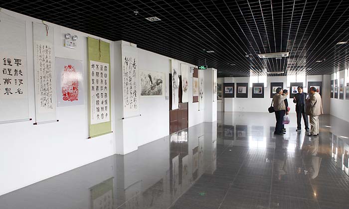 赣榆县举办“反腐倡廉”书画摄影大赛作品展