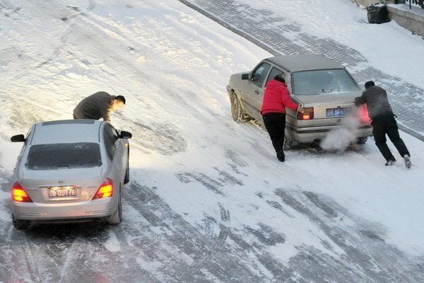 拼车回家很方便 安全隐患要提防
