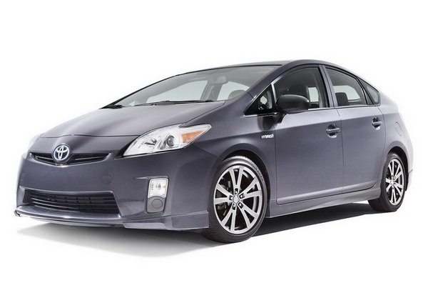 丰田针对普锐斯推出TRD性能套件